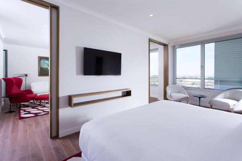 Стандартный Номер Кровать Кинг, Holiday Inn Express & Suites Florence I 95 & I 20 Civic Ctr, An Ihg