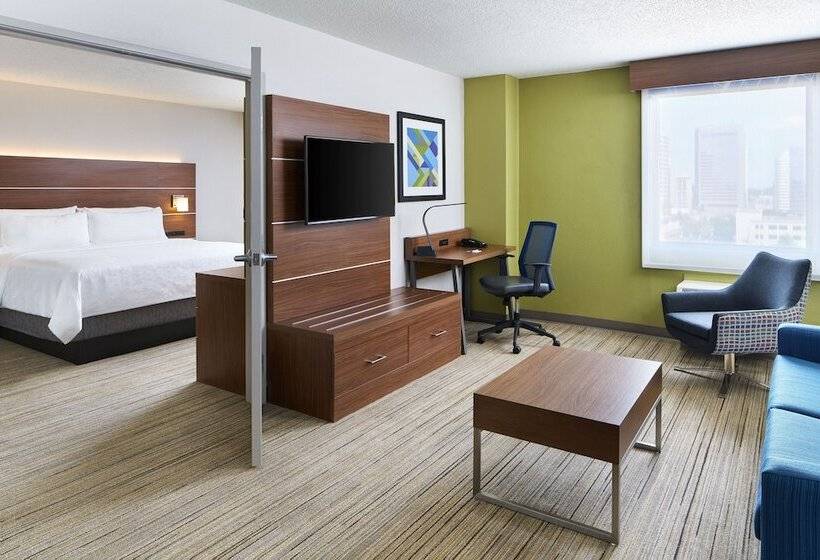 سوییت, Holiday Inn Express   Richmond Downtown, An Ihg