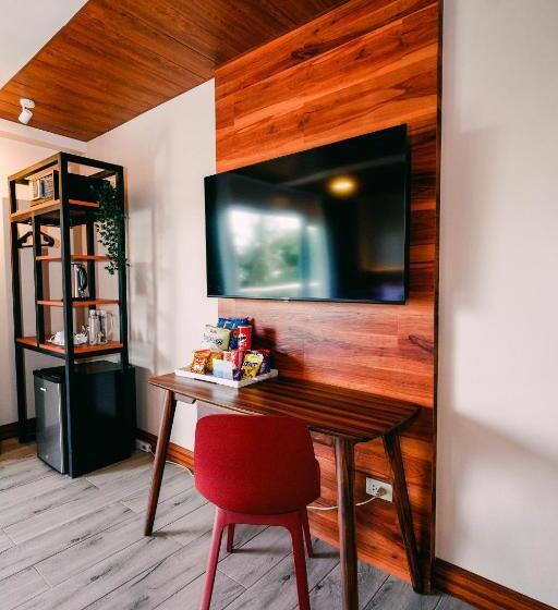 اتاق استاندارد با تخت بزرگ, Kimberly Tagaytay