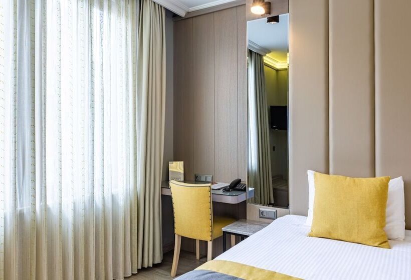اتاق استاندارد, Seraglio Hotel & Suites