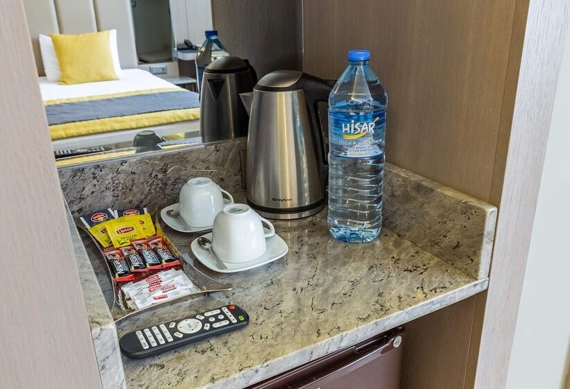 اتاق استاندارد, Seraglio Hotel & Suites