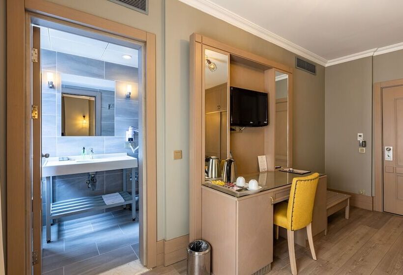 اتاق سوپریور, Seraglio Hotel & Suites