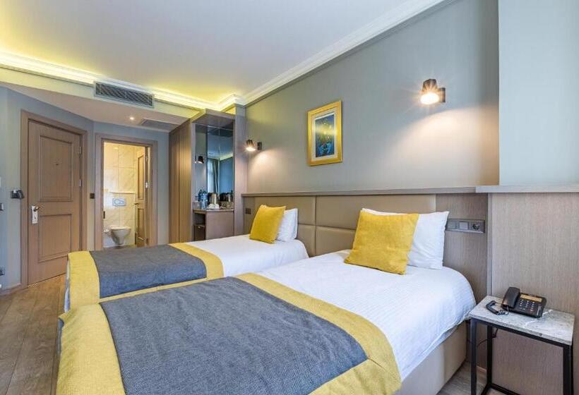 اتاق استاندارد, Seraglio Hotel & Suites