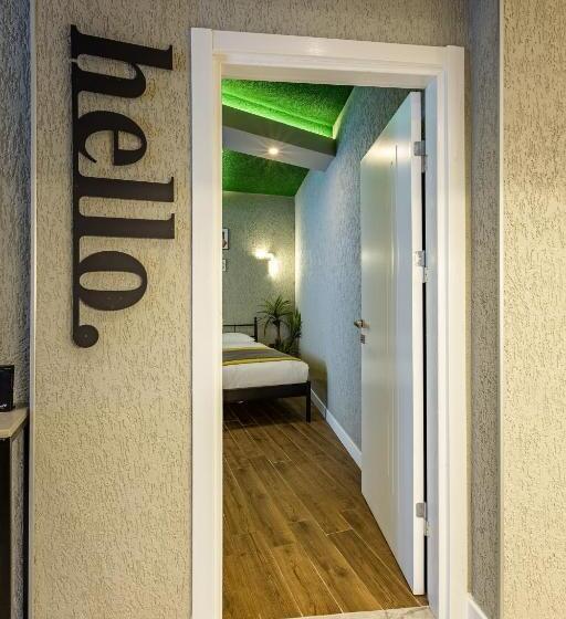 آپارتمان 3 خوابه, Seraglio Hotel & Suites