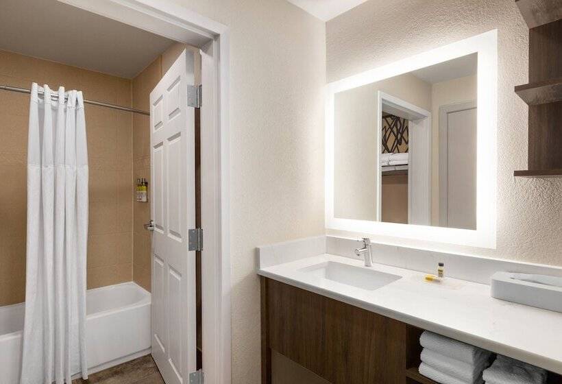 Люкс Адаптированный для Инвалидов, Staybridge Suites Quantico Stafford, An Ihg