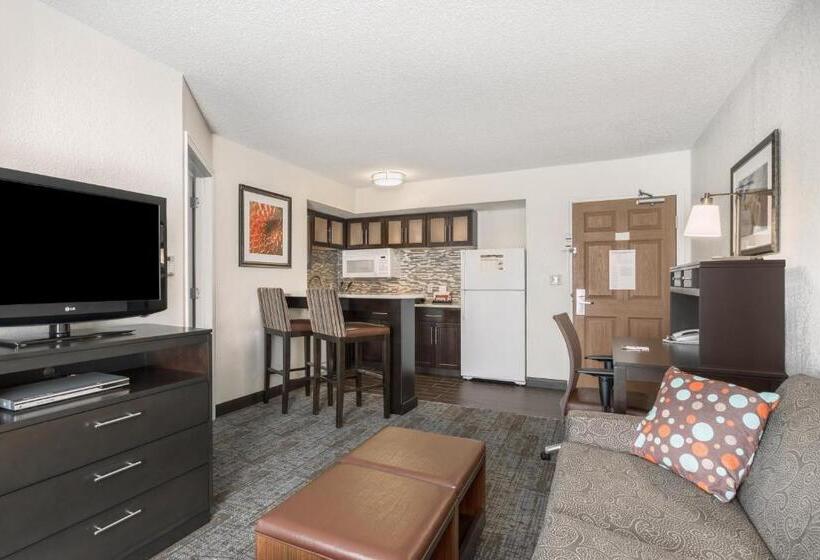 سوییت سوپریور, Staybridge Suites Wilmington Newark By Ihg