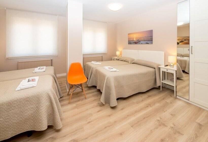 Четырехместный Номер Стандарт, Gestion De Alojamientos Rooms