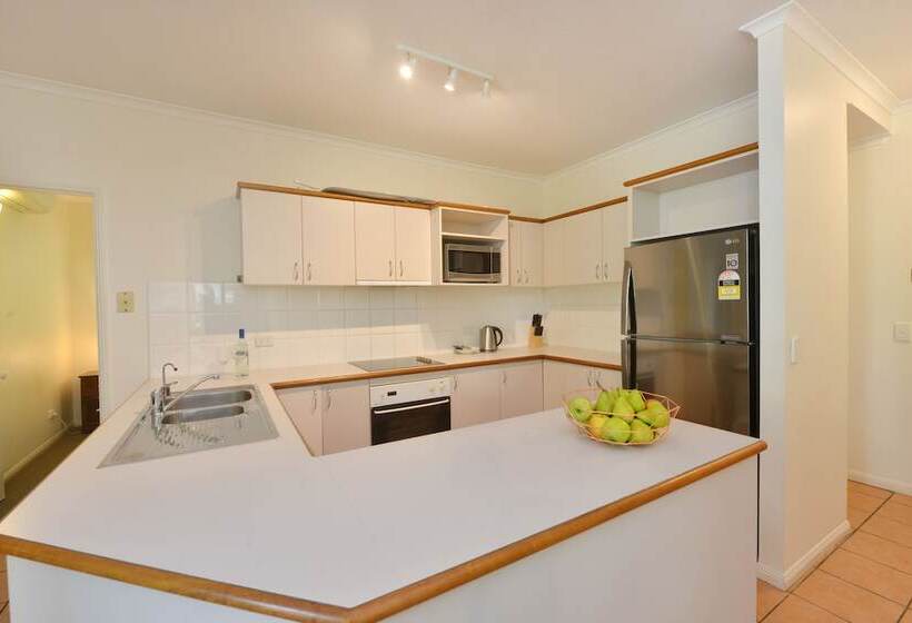 Апартаменты 3 Спальни, Seascape Holidays   Tropic Sands