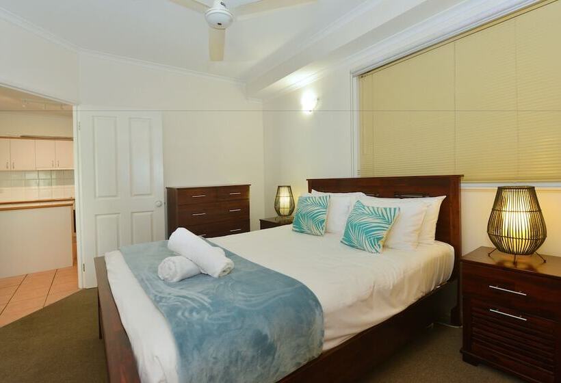 Апартаменты 3 Спальни, Seascape Holidays   Tropic Sands