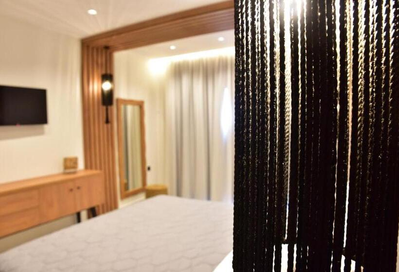Номер Superior, Rafael Hotel Adults Only