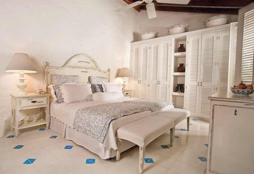 Полулюкс, Casa Quero