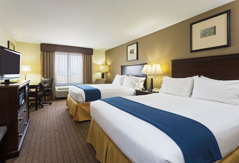 Люкс, Holiday Inn Express & Suites Moultrie, An Ihg