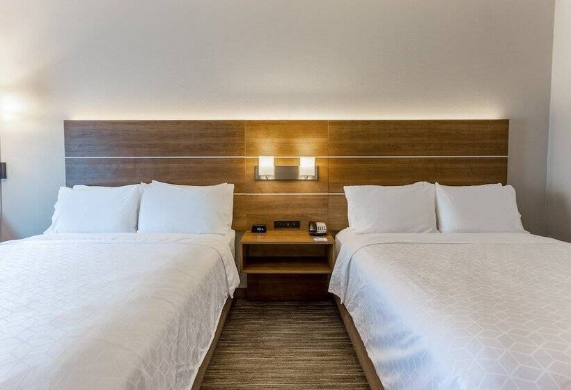 سوییت, Holiday Inn Express & Suites O Fallon Shiloh, An Ihg