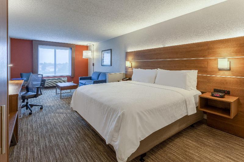 سوئیت برای معلولان, Holiday Inn Express & Suites O Fallon Shiloh, An Ihg