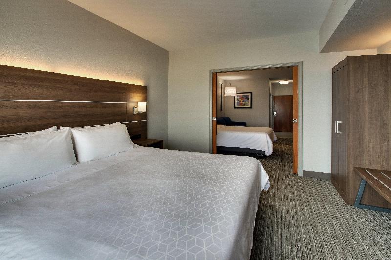 스위트, Holiday Inn Express Hotel & Suites Waukegan/gurnee, An Ihg