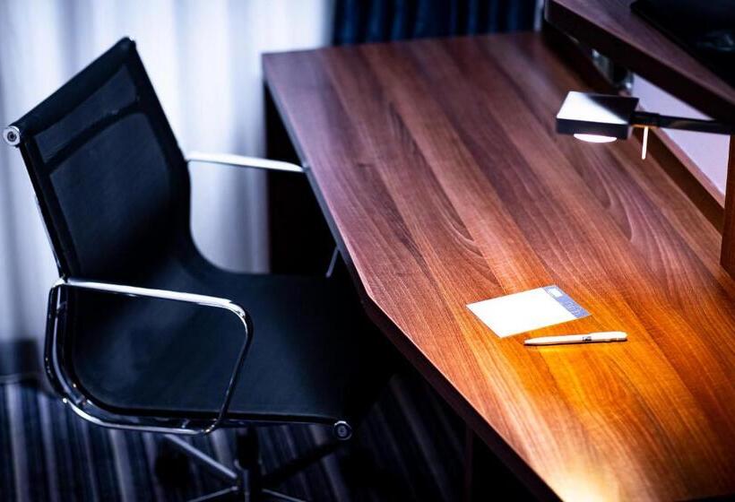 اتاق استاندارد برای معلولان, Holiday Inn Express Amsterdam   South, An Ihg