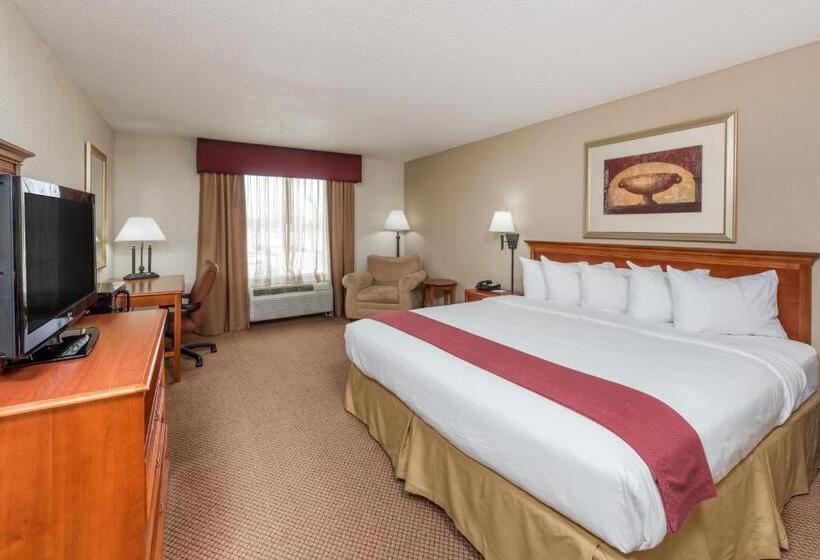 キングサイズベッドのスタンダードルーム, Seasons Inn & Suites Highland