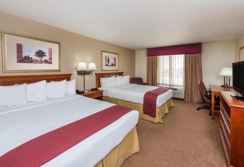 障害者適応デラックスルーム, Seasons Inn & Suites Highland