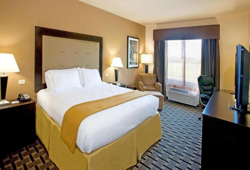 חדר סטנדרט עם מיטת קינג, Holiday Inn Express Suites Beeville By Ihg