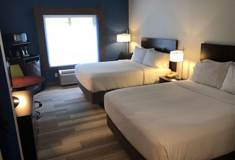 带2个双人床的标准工作室, Holiday Inn Express Dayton, An Ihg