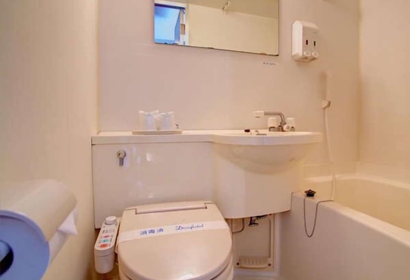اتاق استاندارد یک نفره, Okinawa Sunplaza