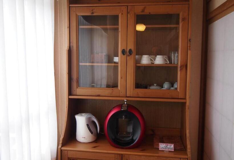 Quarto Familiar, Oyado Koto No Yume
