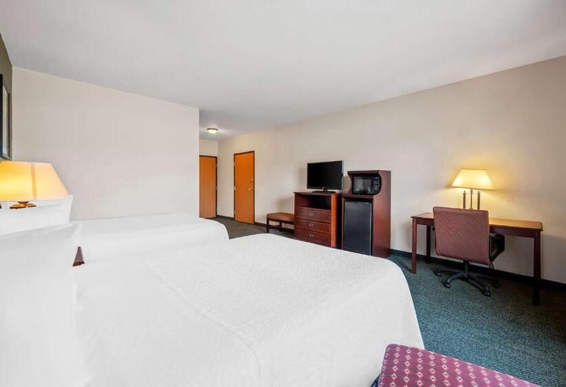 장애인을 위한 스탠다드 룸, Best Western Annawan Inn