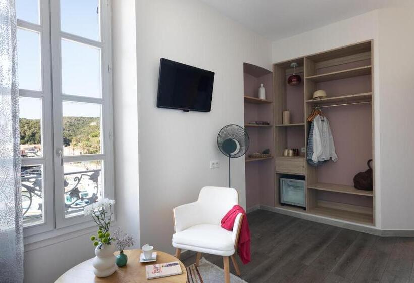 سوئیت جونیور با چشم‌انداز, Best Western Hotel Du Roy D Aragon
