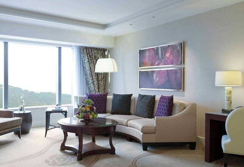 豪华套房, Conrad Macao