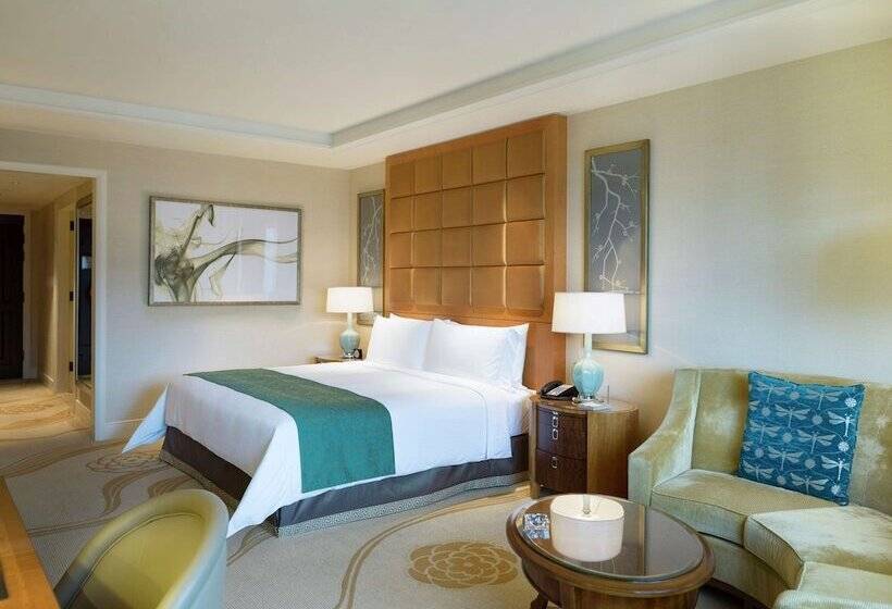 带大床的豪华间, Conrad Macao