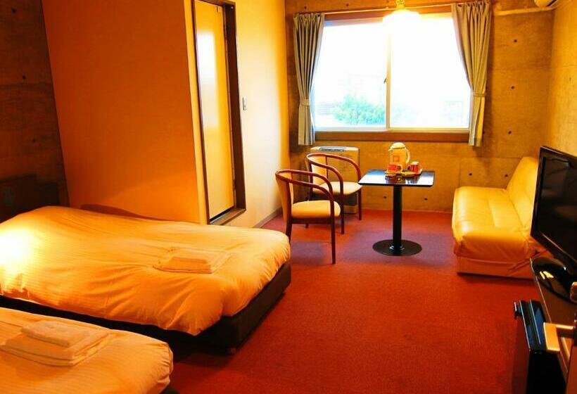 اتاق استاندارد یک نفره, Hakodate Motomachi