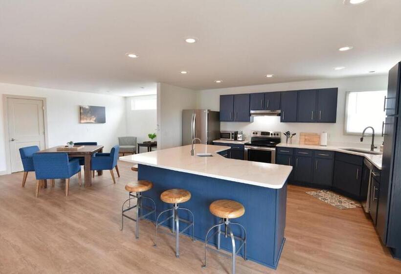 3 베드룸 프레지덴셜 스위트, Holiday Inn Express Wisconsin Dells, An Ihg