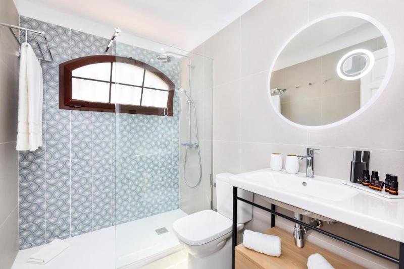 اتاق اکونومی, Kkr Hotel Kanazawa