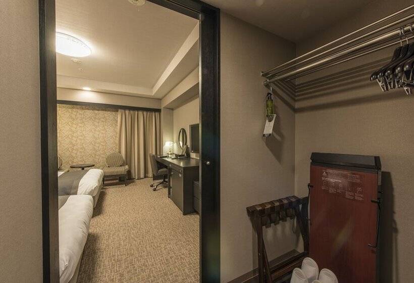 Номер Deluxe, Richmond Hotel Nagasaki Shianbashi