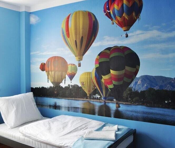 Четырехместный Номер Стандарт, Explorer Hostel & Apartment Stare Miasto Old Town 24h #don T Be A Tourist, Be An Explorer!