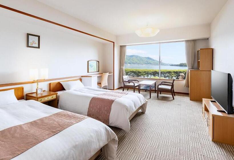 Номер Стандарт Вид на Море, Amanohashidate
