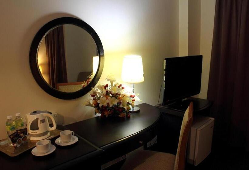 اتاق سوپریور با تخت بزرگ, Goodhope Hotel Skudai