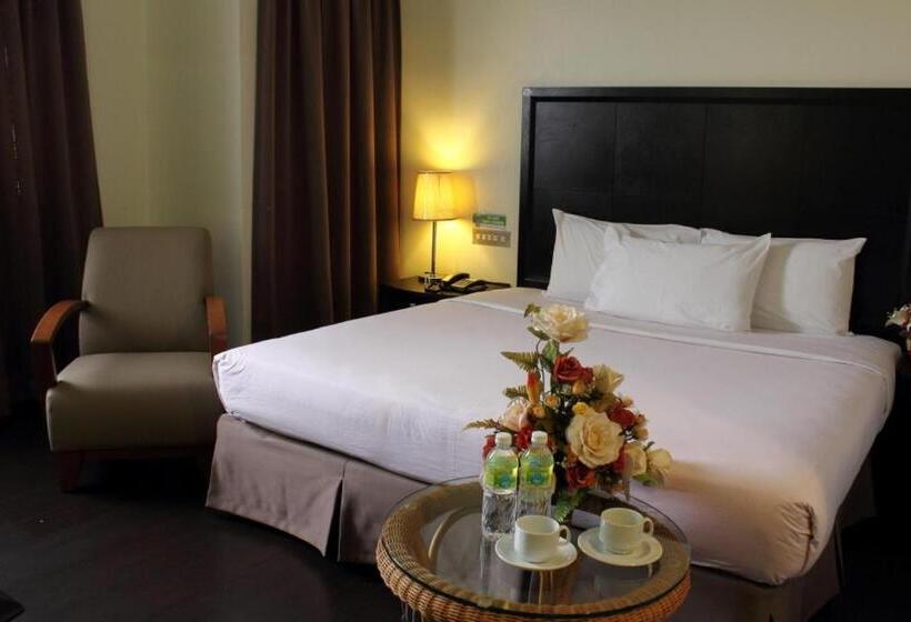 اتاق سوپریور با تخت بزرگ, Goodhope Hotel Skudai