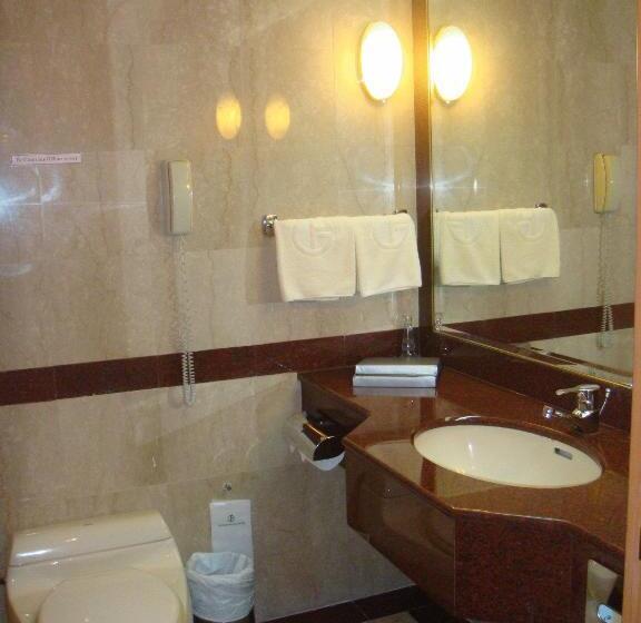 Номер Deluxe, Grand Palace