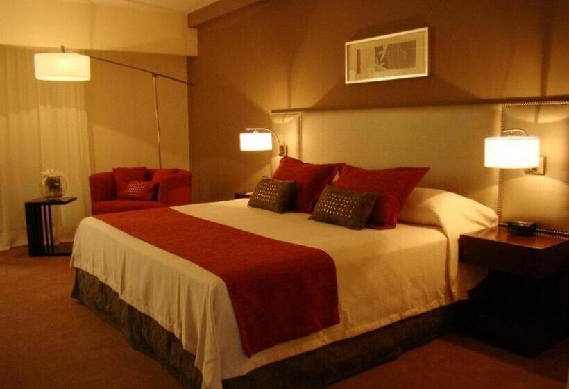 高级大房间, Howard Johnson Hotel & Casino