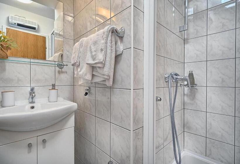 آپارتمان 1 خوابه با چشم‌انداز دریا, Apartments Irena