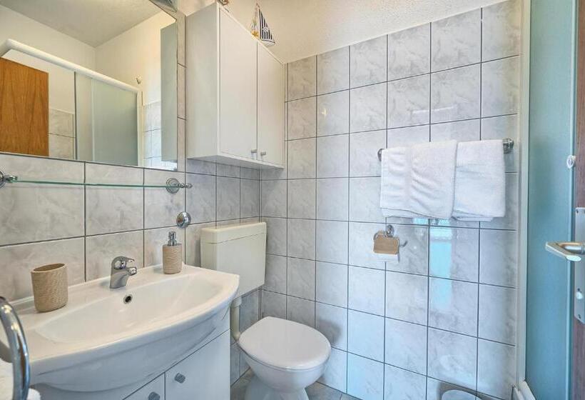آپارتمان راحتی 1 خوابه, Apartments Irena