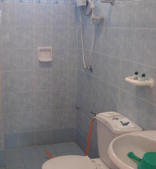 اتاق سوپریور سه تخته, Marina Cove Resort