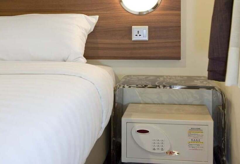 수피리어 룸, Tune Hotel   Danga Bay Johor