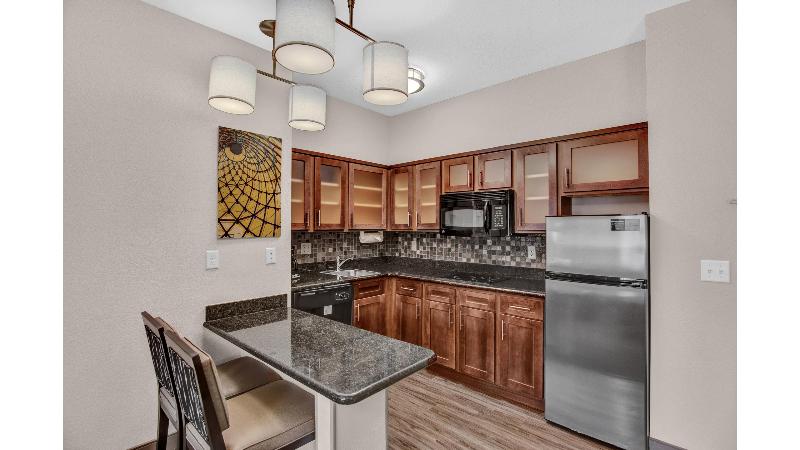 Люкс Кровать Кинг, Staybridge Suites Salt Lake West Valley City, An Ihg