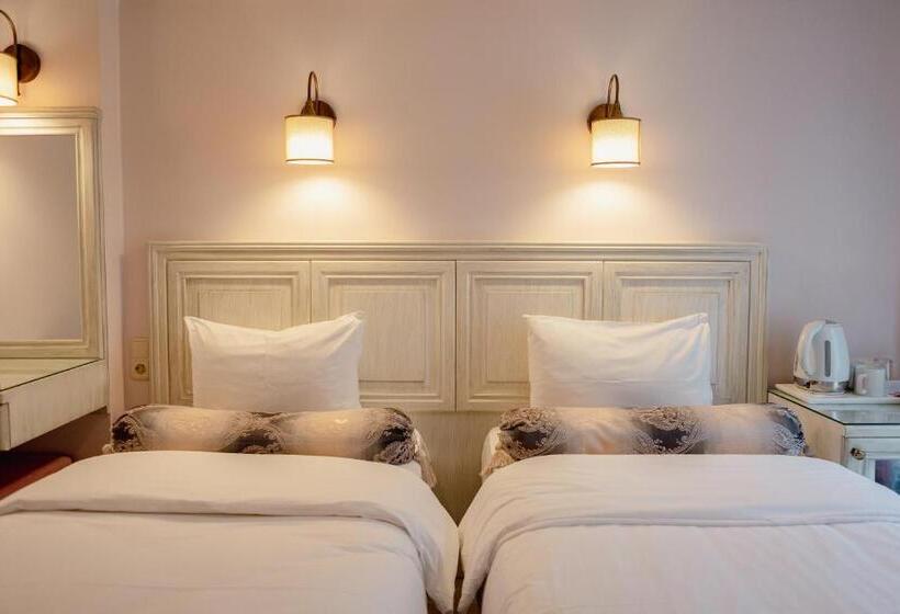 اتاق استاندارد, Agora Guesthouse