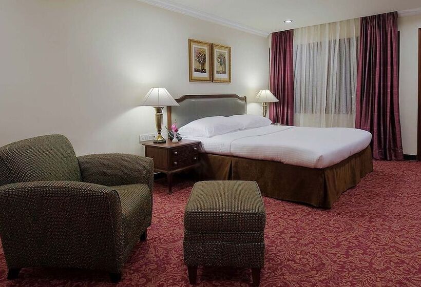اتاق لوکس, Mayfair Rourkela