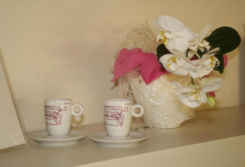 اتاق استاندارد, Art Hotel Udine