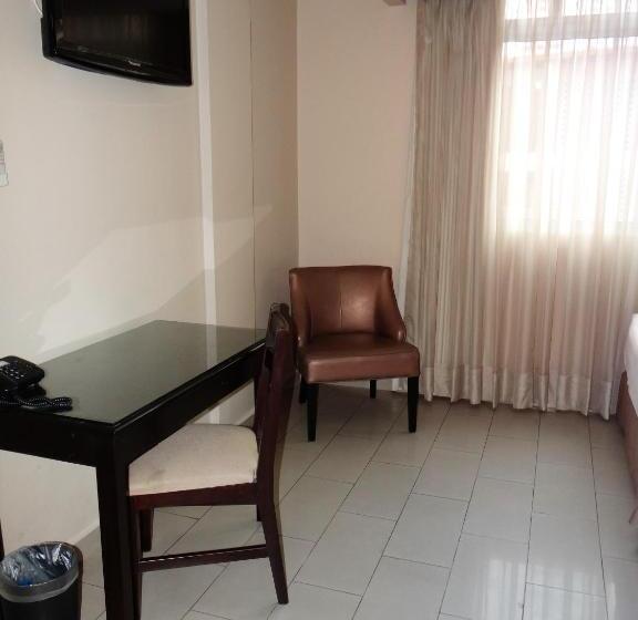 스탠다드 룸 더블 침대 2개, Metro Hotel Panama