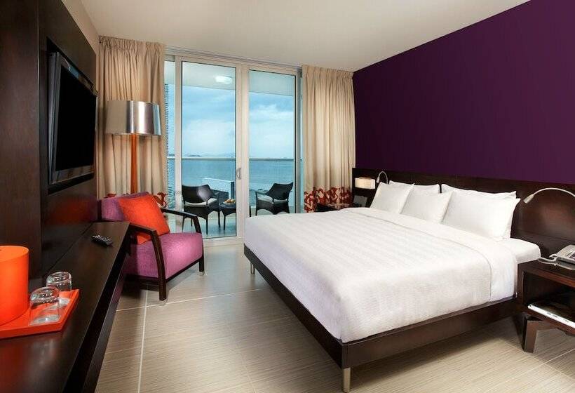 프레지덴셜 스위트, Megapolis Hotel Panama
